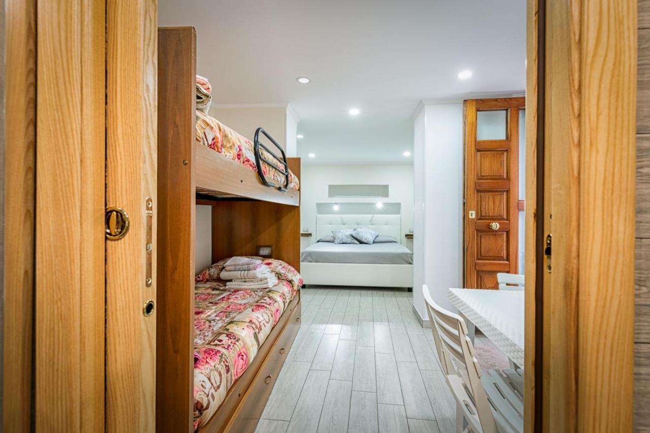 B&B Silver Sleep Papasidero Екстериор снимка